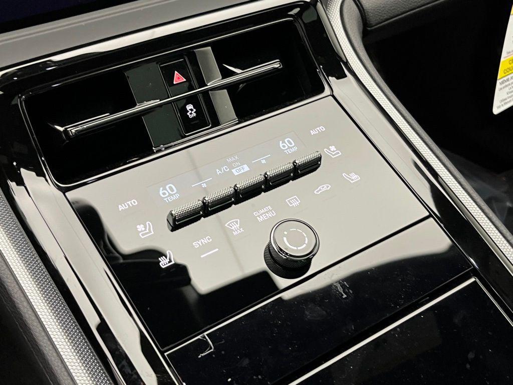 new 2025 Porsche Panamera car, priced at $130,555