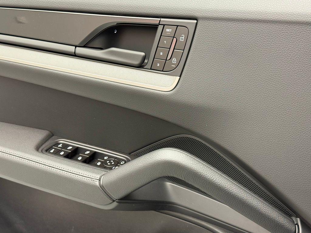 new 2025 Porsche Cayenne car, priced at $108,995