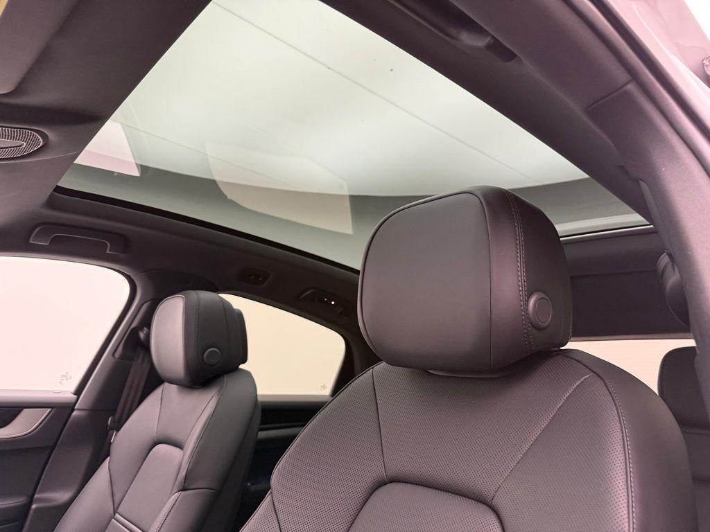 new 2026 Porsche Cayenne car, priced at $112,890