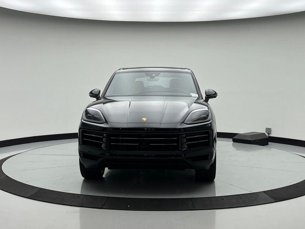used 2025 Porsche Cayenne car, priced at $86,999