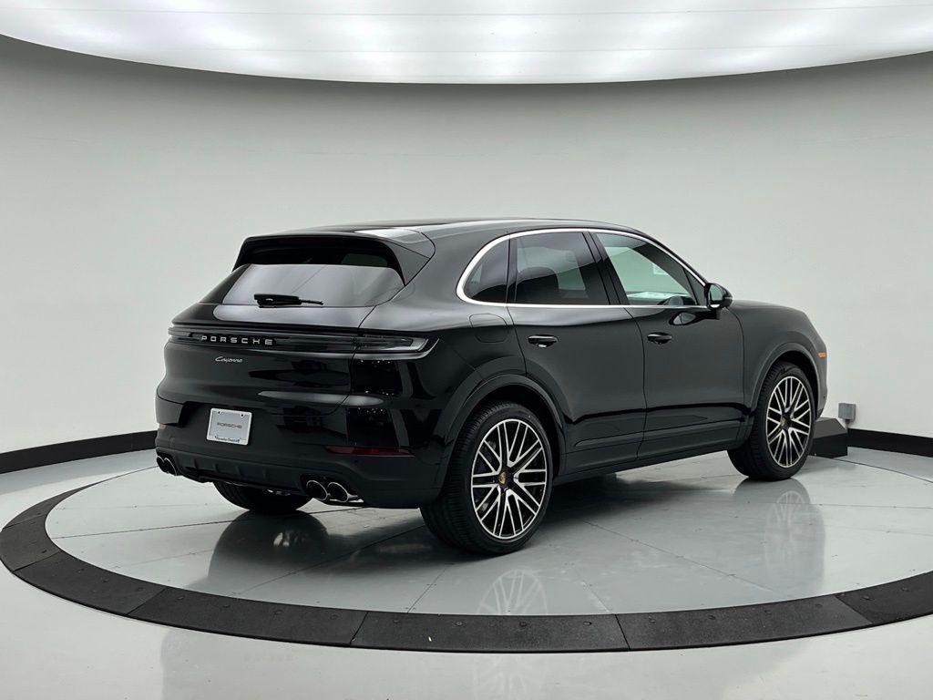 used 2025 Porsche Cayenne car, priced at $86,999