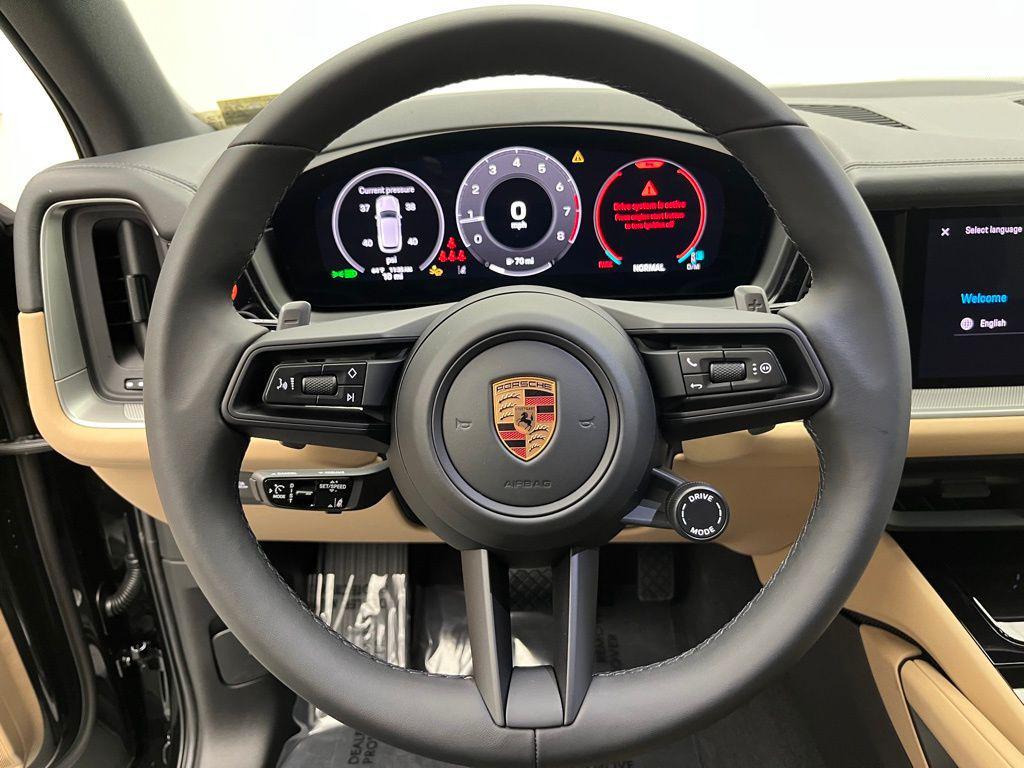 used 2025 Porsche Cayenne car, priced at $86,999