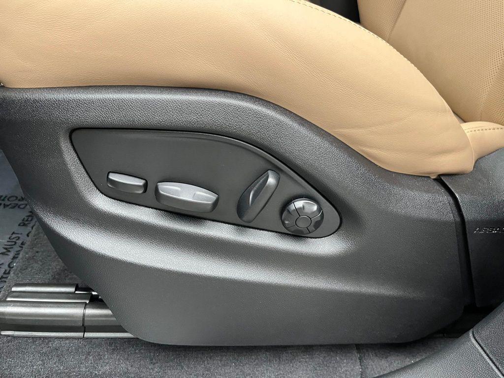 new 2026 Porsche Cayenne car, priced at $113,440