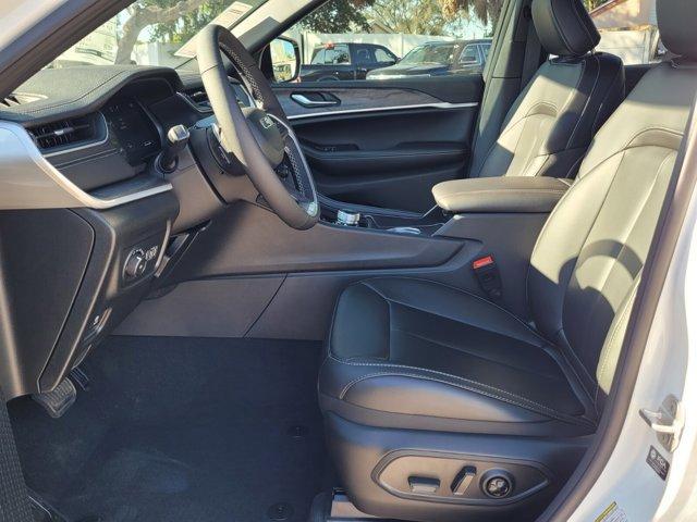 new 2025 Jeep Grand Cherokee L car, priced at $43,356