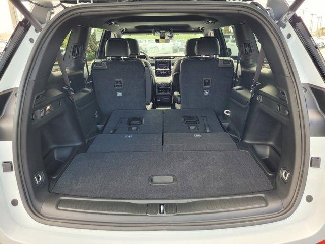 new 2025 Jeep Grand Cherokee L car, priced at $40,997