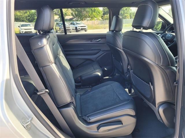 new 2025 Jeep Grand Cherokee L car, priced at $38,654