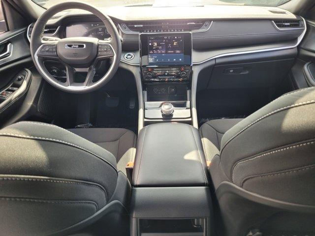 used 2025 Jeep Grand Cherokee car, priced at $35,999