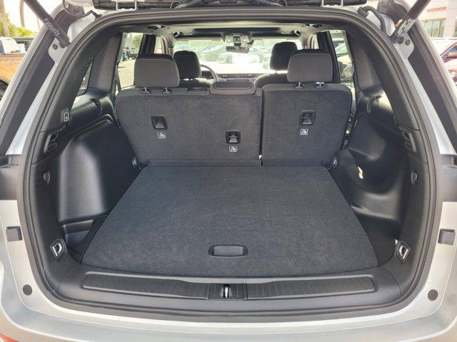 used 2025 Jeep Grand Cherokee car, priced at $35,999