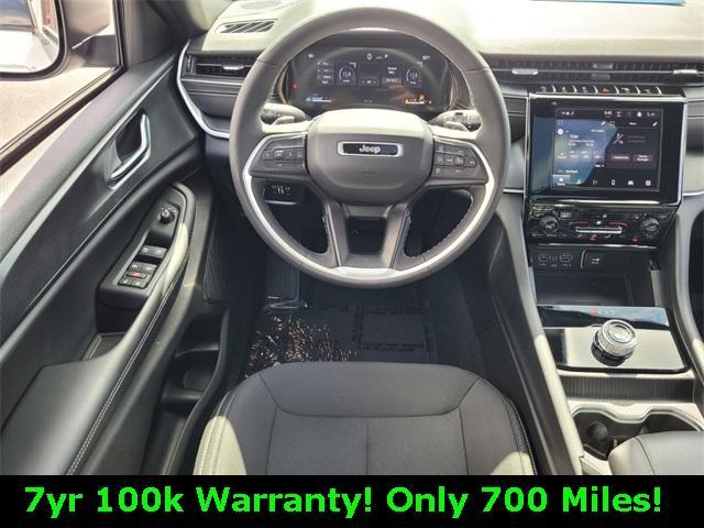 used 2025 Jeep Grand Cherokee car, priced at $33,995