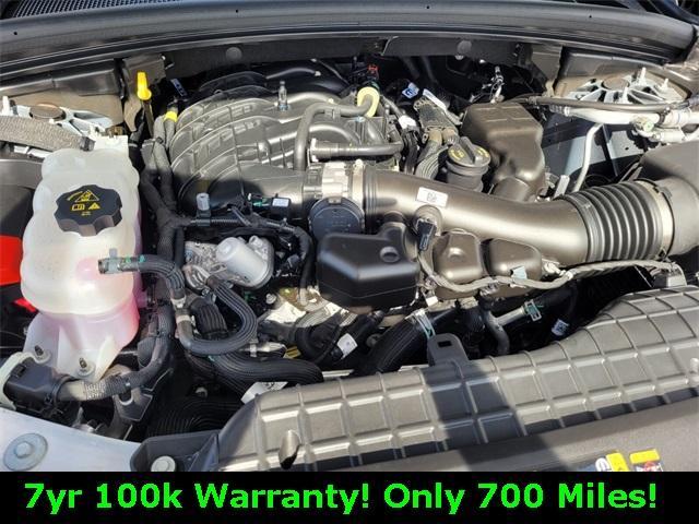 used 2025 Jeep Grand Cherokee car, priced at $33,995