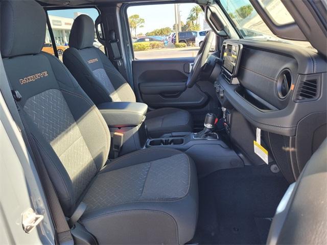 new 2025 Jeep Gladiator car, priced at $43,999