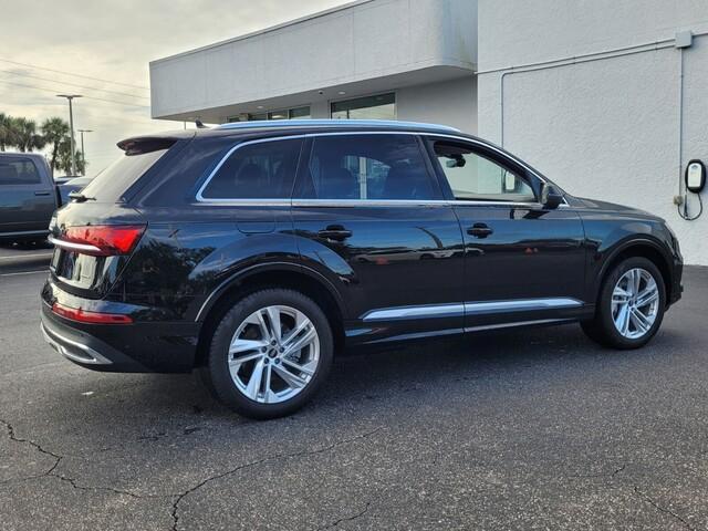 used 2022 Audi Q7 car, priced at $41,500