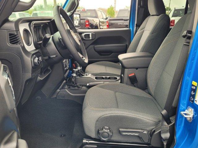 new 2025 Jeep Wrangler car, priced at $43,888
