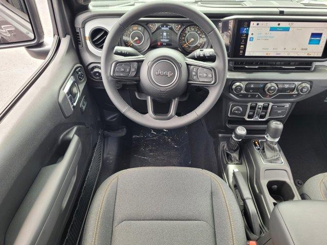 new 2025 Jeep Wrangler car, priced at $42,385