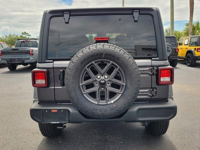 new 2025 Jeep Wrangler car, priced at $42,385