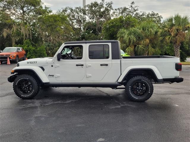 new 2024 Jeep Gladiator car, priced at $41,914