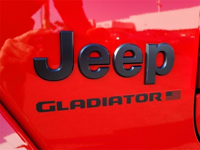 new 2025 Jeep Gladiator car, priced at $38,497