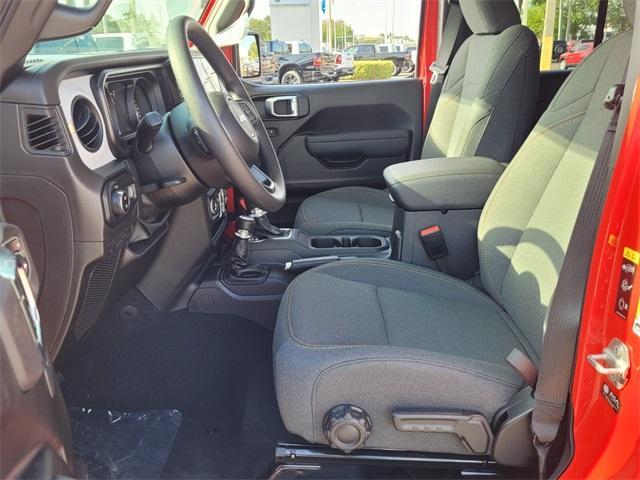 new 2025 Jeep Gladiator car, priced at $38,497