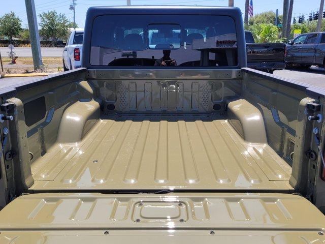 new 2025 Jeep Gladiator car, priced at $44,997