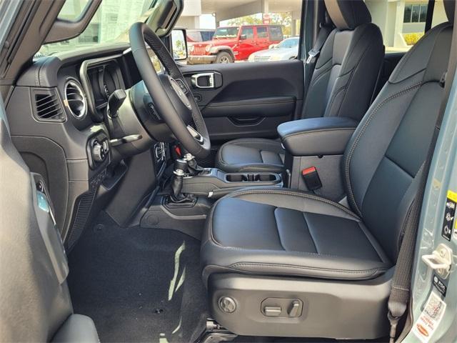 new 2025 Jeep Gladiator car, priced at $42,997