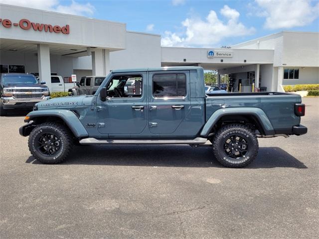 new 2025 Jeep Gladiator car, priced at $42,997