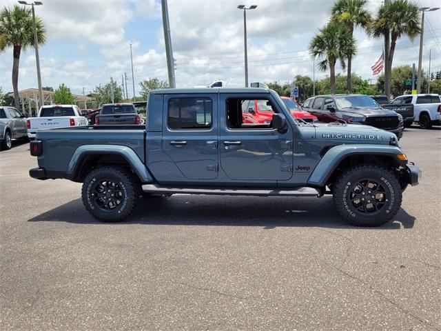 new 2025 Jeep Gladiator car, priced at $42,997
