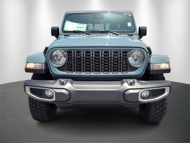 new 2025 Jeep Gladiator car, priced at $42,997