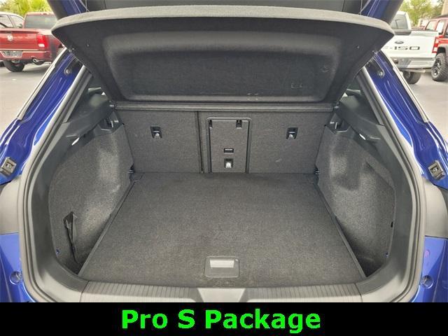 used 2021 Volkswagen ID.4 car, priced at $18,650