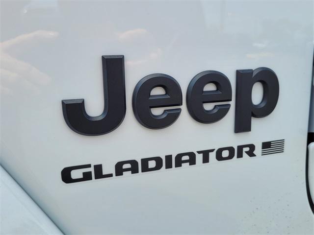 new 2024 Jeep Gladiator car, priced at $46,497