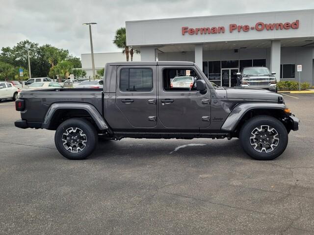 new 2025 Jeep Gladiator car, priced at $46,885