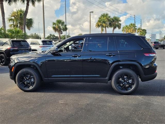 new 2025 Jeep Grand Cherokee car, priced at $39,233