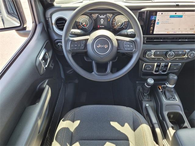 new 2025 Jeep Gladiator car, priced at $34,873
