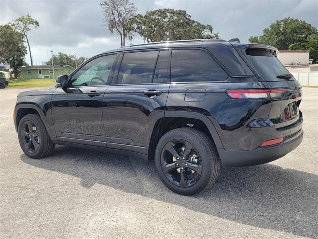 new 2025 Jeep Grand Cherokee car, priced at $38,697