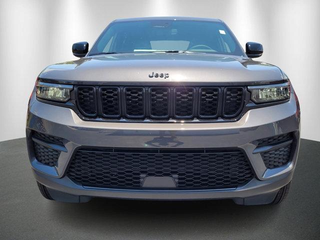 new 2024 Jeep Grand Cherokee car, priced at $44,780