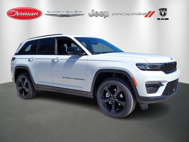 new 2024 Jeep Grand Cherokee car, priced at $46,201