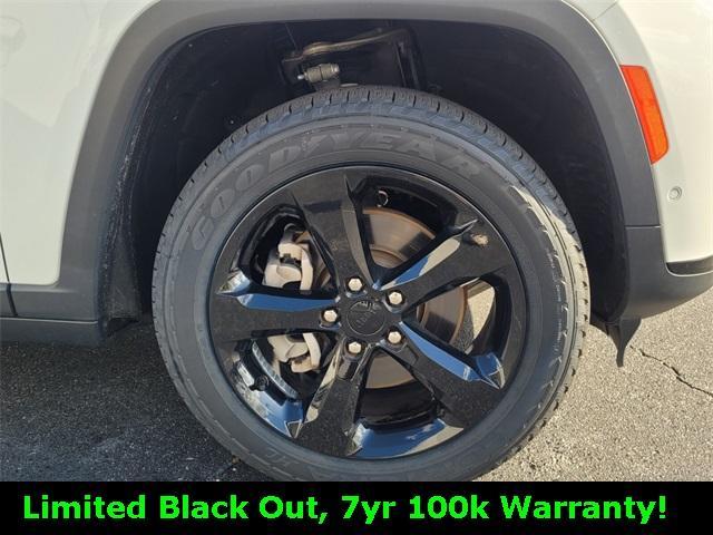 used 2022 Jeep Grand Cherokee L car, priced at $34,688