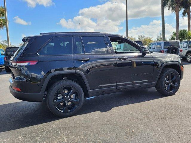 new 2025 Jeep Grand Cherokee car, priced at $36,364