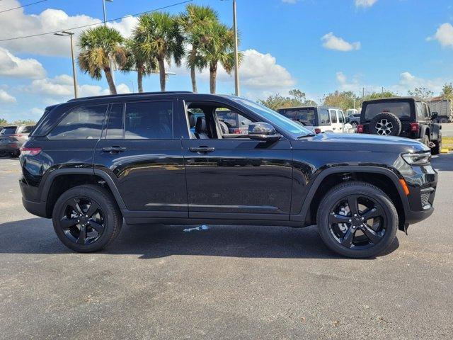 new 2025 Jeep Grand Cherokee car, priced at $36,364