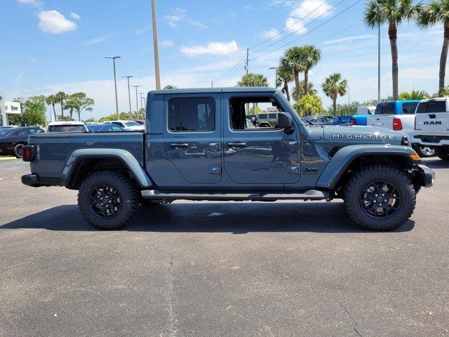 new 2025 Jeep Gladiator car, priced at $42,997