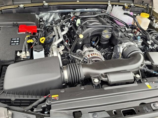 new 2025 Jeep Gladiator car, priced at $46,385