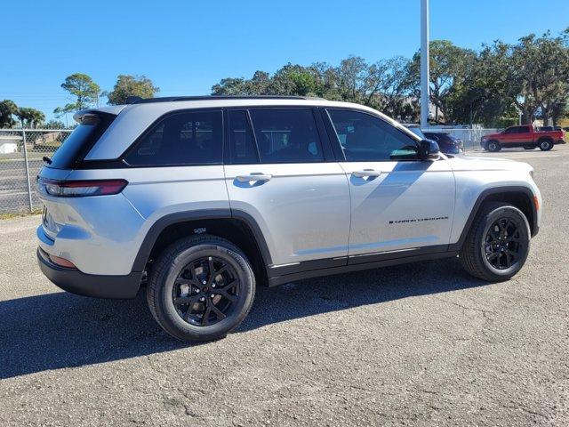 new 2025 Jeep Grand Cherokee car, priced at $35,634