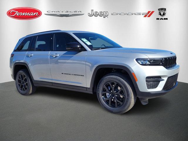 new 2025 Jeep Grand Cherokee car, priced at $35,690
