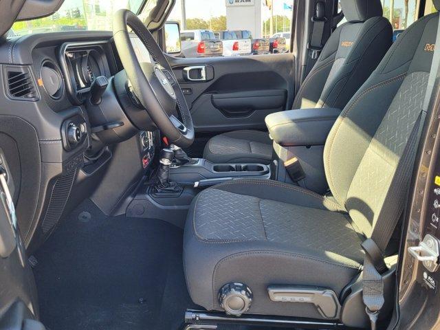 new 2025 Jeep Gladiator car, priced at $45,873