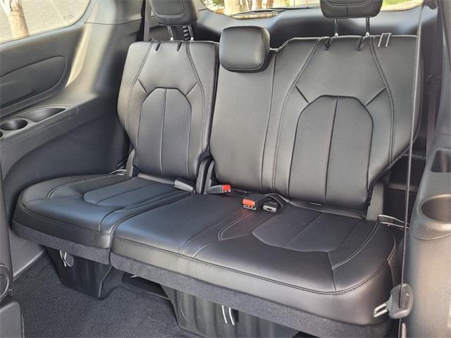new 2026 Chrysler Pacifica car, priced at $39,351
