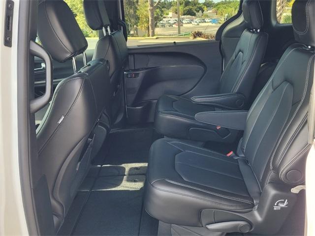new 2026 Chrysler Pacifica car, priced at $39,351