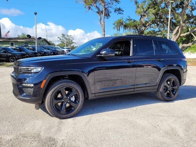 new 2024 Jeep Grand Cherokee car, priced at $44,569