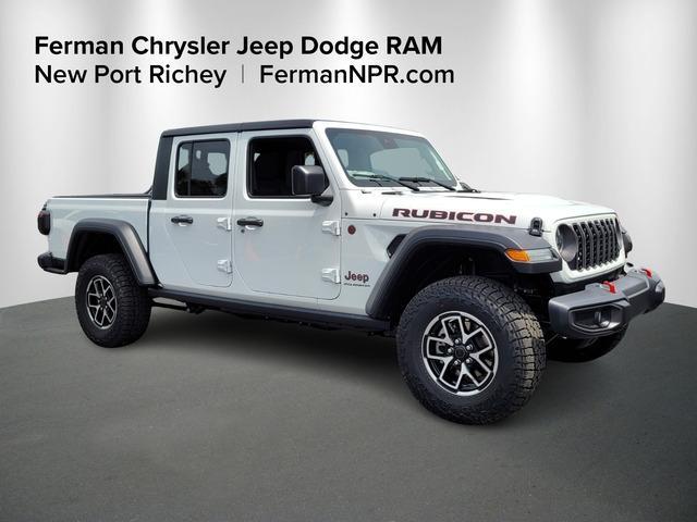 new 2024 Jeep Gladiator car, priced at $58,497