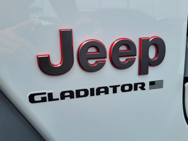 new 2024 Jeep Gladiator car, priced at $56,497