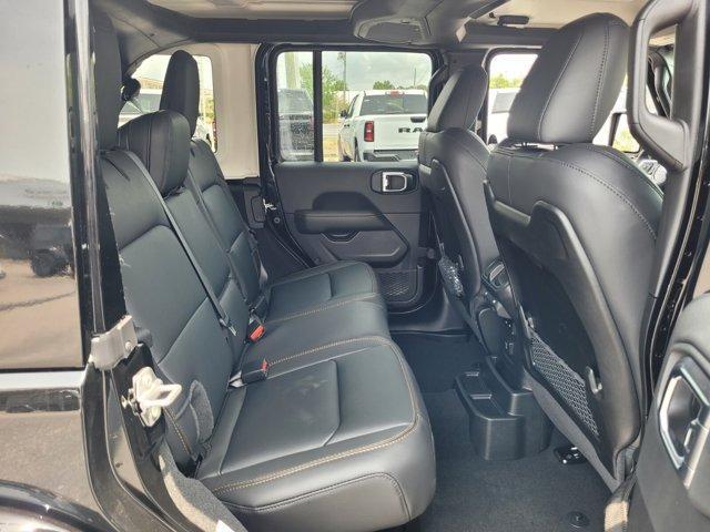 new 2025 Jeep Wrangler car, priced at $53,950