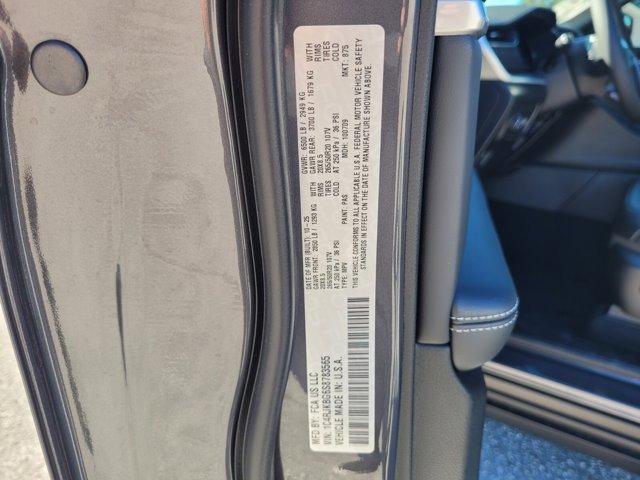 new 2025 Jeep Grand Cherokee L car, priced at $43,580